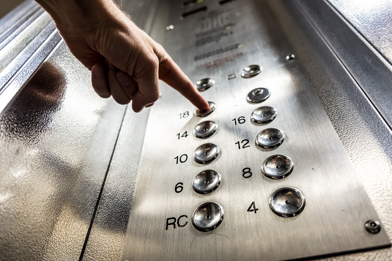 elevator buttons